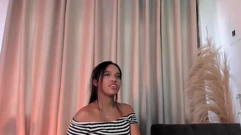 T I N A online show from February 21, 2026, 4:52 pm