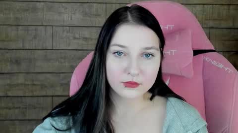 Snapshot of tinaburton chatting on November 14, 2025, 5:17 am TinaBurton online show from November 14, 2025, 5:17 am