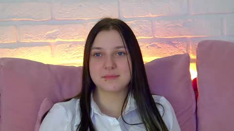 Snapshot of tinaburton chatting on November 22, 2025, 7:07 am TinaBurton online show from November 22, 2025, 7:07 am