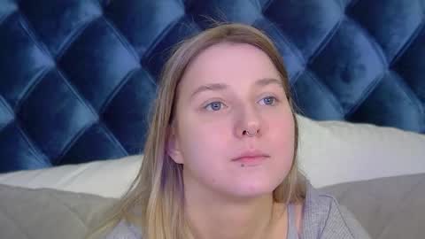 TinaBurton online show from March 30, 2026, 5:25 pm