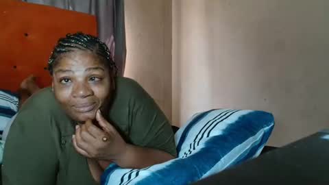 tinagiant online show from January 15, 2026, 11:48 am