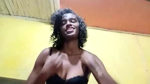 Snapshot of tinah06 chatting on April 10, 2026, 4:55 pm tinah06 online show from April 10, 2026, 4:55 pm