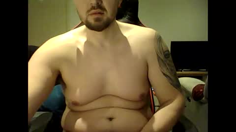 Snapshot of tinstranger33 chatting on December 28, 2024, 5:33 am tinstranger33 online show from December 28, 2024, 5:33 am