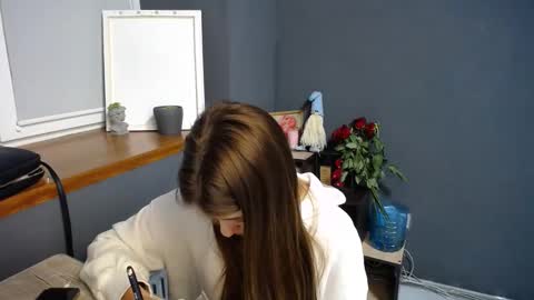 Gloria online show from February 28, 2025, 11:47 am