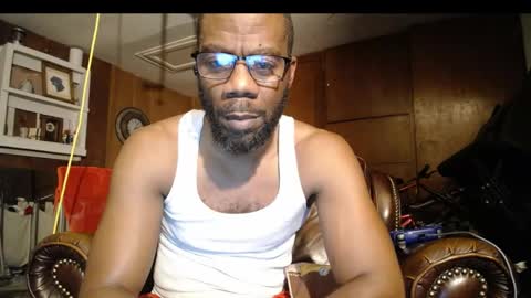 tinycock_1979 online show from September 24, 2025, 5:22 am