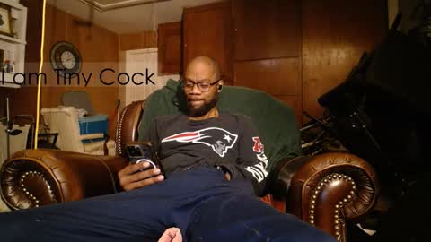 tinycock_1979 online show from November 11, 2025, 5:40 am