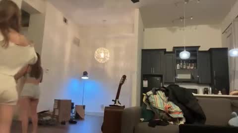 Tiny online show from April 26, 2026, 12:52 am