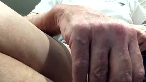 Snapshot of tinyjack_61 chatting on September 30, 2025, 10:42 am Tiny Jack online show from September 30, 2025, 10:42 am