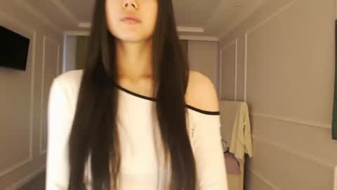 Snapshot of tinykawaii chatting on July 3, 2026, 2:40 am Tina extra tips in PVT online show from July 3, 2026, 2:40 am