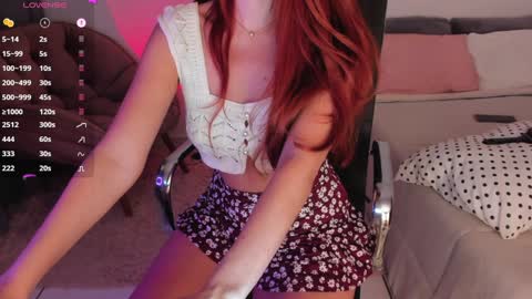 Giulia online show from December 26, 2024, 3:38 am