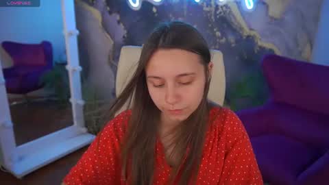 tinynataliee online show from July 9, 2026, 2:21 pm
