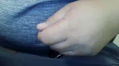 Snapshot of tinypecker6 chatting on January 14, 2026, 5:29 pm tinypecker6 online show from January 14, 2026, 5:29 pm