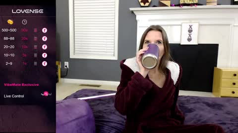 V - Read the bio please thanks. online show from January 15, 2025, 2:49 am