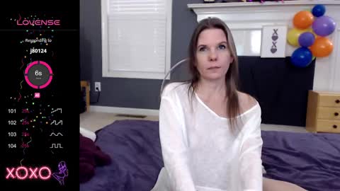 V - Read the bio please thanks. online show from March 10, 2025, 10:45 pm