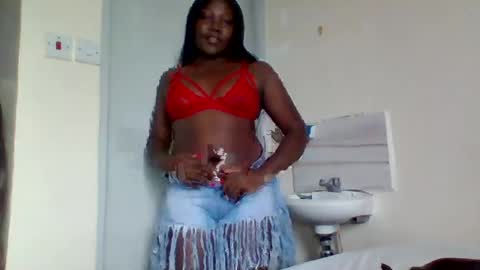 Snapshot of tipsynsassy chatting on June 23, 2026, 6:55 am tipsynsassy online show from June 23, 2026, 6:55 am