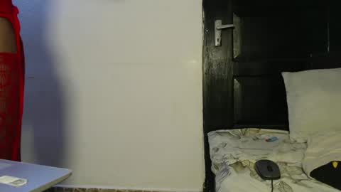 Snapshot of tisha_amore chatting on February 1, 2025, 2:37 am Amore online show from February 1, 2025, 2:37 am