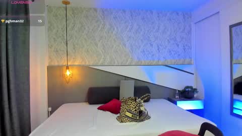 Tisha online show from September 26, 2025, 5:33 am