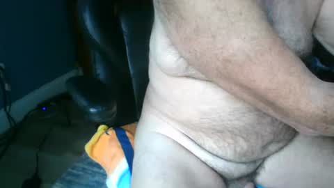 Snapshot of titman98 chatting on April 1, 2026, 12:28 pm titman98 online show from April 1, 2026, 12:28 pm