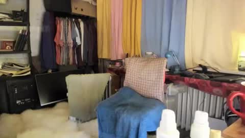 liebe es mich nackt vor der cam zu zeigen online show from October 24, 2025, 7:49 am