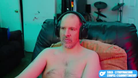 Snapshot of tkmacon chatting on January 15, 2026, 12:21 pm TK Maconn online show from January 15, 2026, 12:21 pm