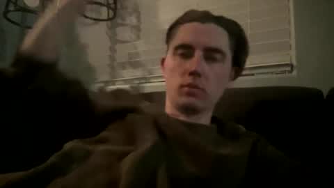 tlayne410 online show from November 10, 2025, 8:57 am