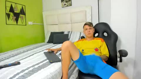 TOBBY online show from July 8, 2026, 1:21 am