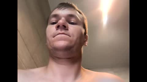 tobiasz950215 online show from June 5, 2026, 8:09 am