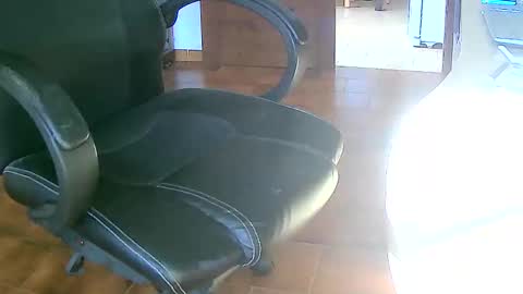 Tobiko online show from January 10, 2025, 3:37 pm