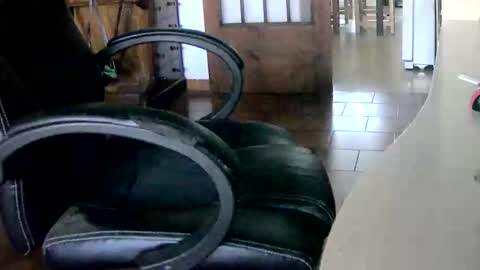 Tobiko online show from October 29, 2025, 2:19 pm