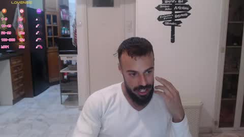 Snapshot of todd_dantes chatting on February 5, 2025, 5:20 pm Todd online show from February 5, 2025, 5:20 pm