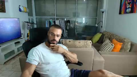 Snapshot of todd_dantes chatting on November 21, 2025, 5:00 pm Todd online show from November 21, 2025, 5:00 pm