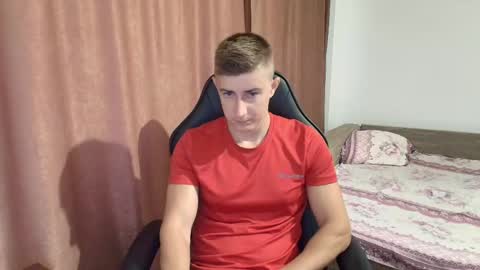 todhorny987 online show from February 24, 2025, 6:27 am