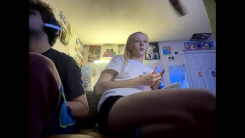 tohottohandletocoldtohold online show from February 27, 2026, 4:23 am