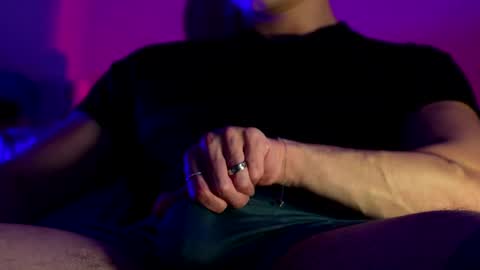 tokyo_oo online show from February 20, 2026, 7:54 am