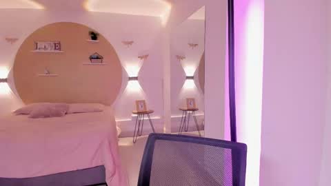 Tokyo  online show from November 14, 2025, 4:11 am