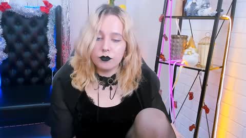 Tolli Moll online show from January 9, 2025, 8:13 am