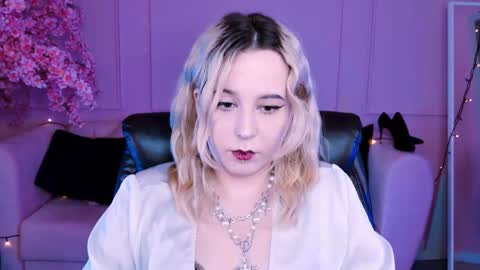 Tolli Moll online show from January 18, 2025, 8:31 am