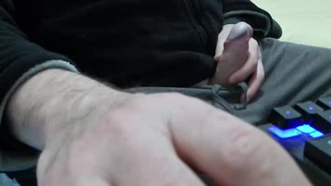 tolon408472 online show from February 12, 2026, 1:44 am