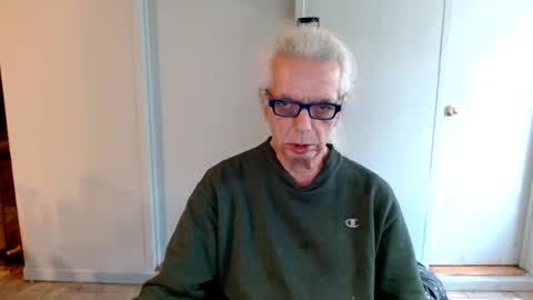 Snapshot of tom112292014 chatting on January 11, 2025, 5:07 pm tom112292014 online show from January 11, 2025, 5:07 pm