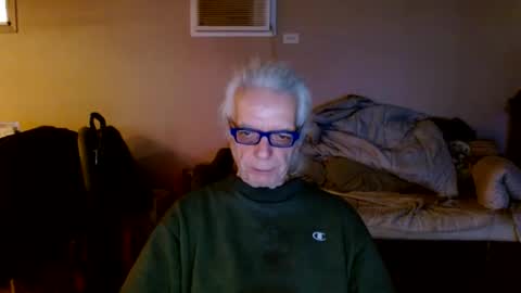 Snapshot of tom112292014 chatting on January 13, 2025, 6:38 pm tom112292014 online show from January 13, 2025, 6:38 pm