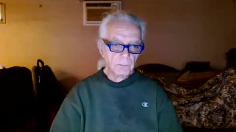 Snapshot of tom112292014 chatting on January 16, 2025, 12:53 pm tom112292014 online show from January 16, 2025, 12:53 pm