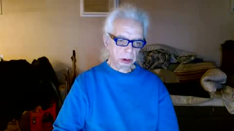 Snapshot of tom112292014 chatting on January 26, 2025, 2:19 pm tom112292014 online show from January 26, 2025, 2:19 pm