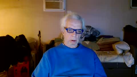 Snapshot of tom112292014 chatting on February 4, 2025, 3:22 am tom112292014 online show from February 4, 2025, 3:22 am