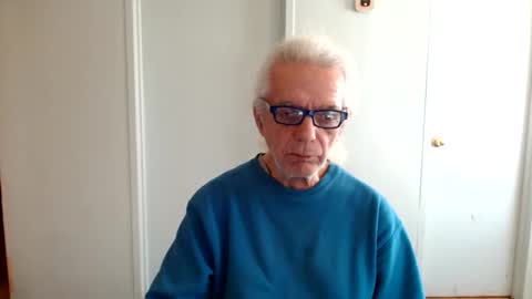 Snapshot of tom112292014 chatting on February 5, 2025, 3:52 pm tom112292014 online show from February 5, 2025, 3:52 pm