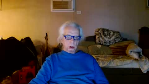 Snapshot of tom112292014 chatting on February 12, 2025, 3:29 am tom112292014 online show from February 12, 2025, 3:29 am