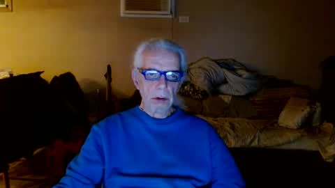 Snapshot of tom112292014 chatting on February 16, 2025, 2:09 am tom112292014 online show from February 16, 2025, 2:09 am