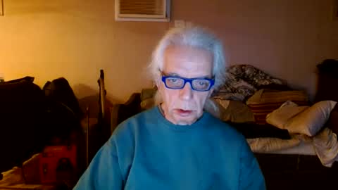 Snapshot of tom112292014 chatting on March 3, 2025, 4:03 am tom112292014 online show from March 3, 2025, 4:03 am