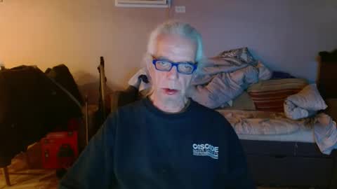 Snapshot of tom112292014 chatting on March 11, 2025, 12:17 pm tom112292014 online show from March 11, 2025, 12:17 pm