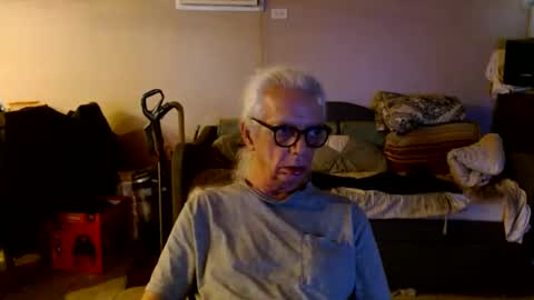 Snapshot of tom112292014 chatting on September 18, 2025, 1:24 pm tom112292014 online show from September 18, 2025, 1:24 pm