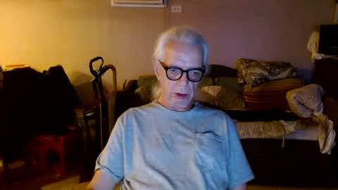 Snapshot of tom112292014 chatting on September 20, 2025, 11:22 am tom112292014 online show from September 20, 2025, 11:22 am